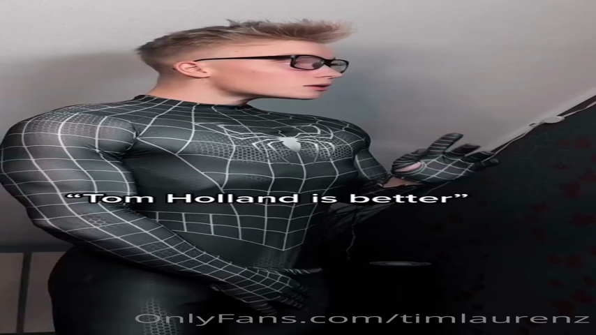 198 Cutie muscle blond TikTok cosplayer Tim Laurenz timlaurenz OnlyFans porn