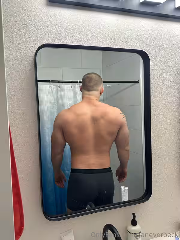 199 Bodybuilder Zane Verbeck zaneverbeck onlyfans leaked