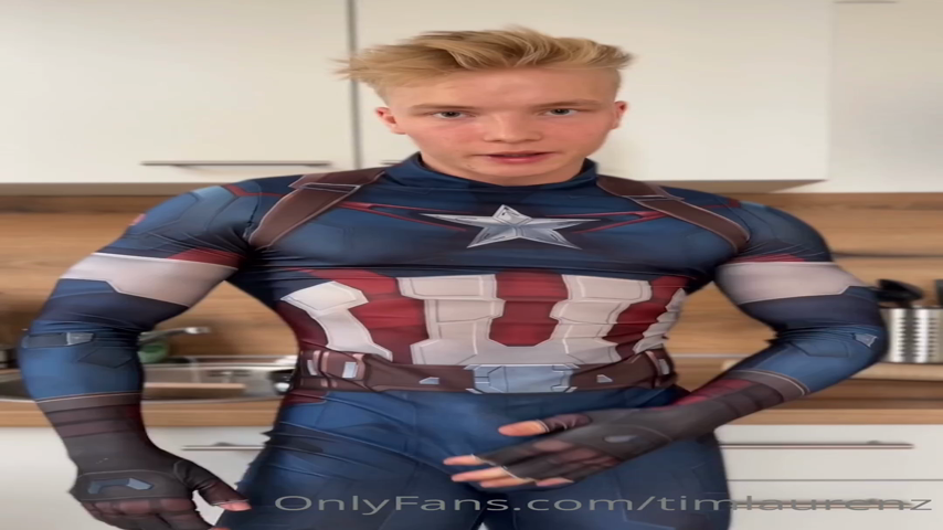 199 Cutie muscle blond TikTok cosplayer Tim Laurenz timlaurenz OnlyFans porn