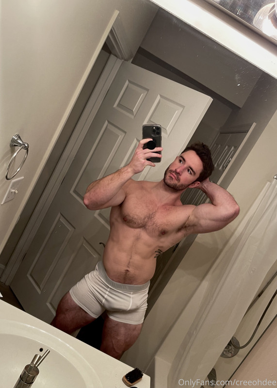 20 TikTok Bodybuilder Chris O’Donnell creeohdee onlyfans porn