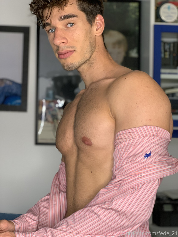200 Italian muscle hunk Federico fede_21 onlyfans wank off porn