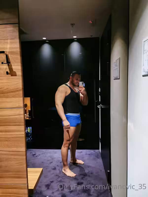 207 Serbian daddy Vladimir Ivanović   vladimir_35 onlyfans leaked