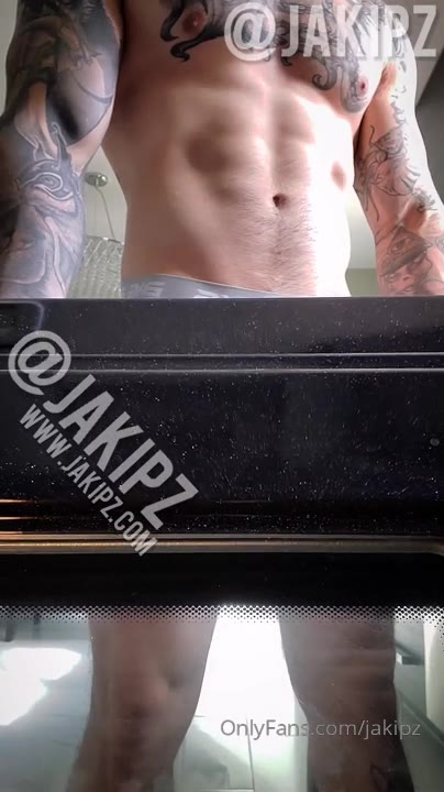 712  humongous cock tiktoker  Jakipz Jake Andrich Onlyfans