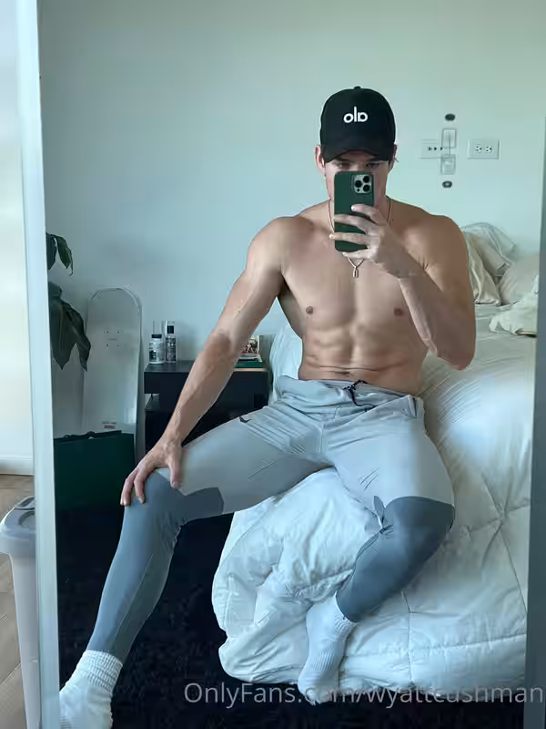 217 Fitness Model Wyatt Cushman wyattcushman OnlyFans leaked