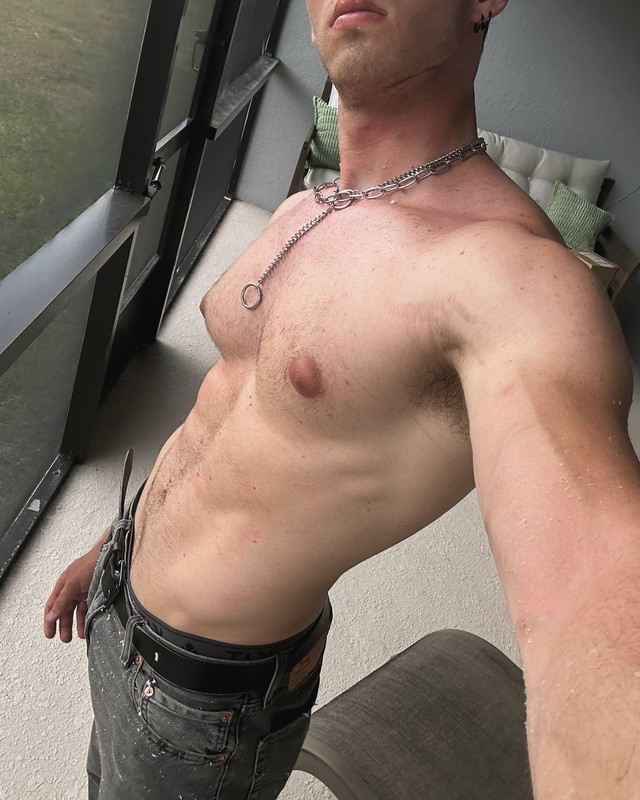 24 GAY MUSCLE FAGGOT CUMSLUT WHORE Chase Stobbe cmschse Onlyfans porn LEAKED