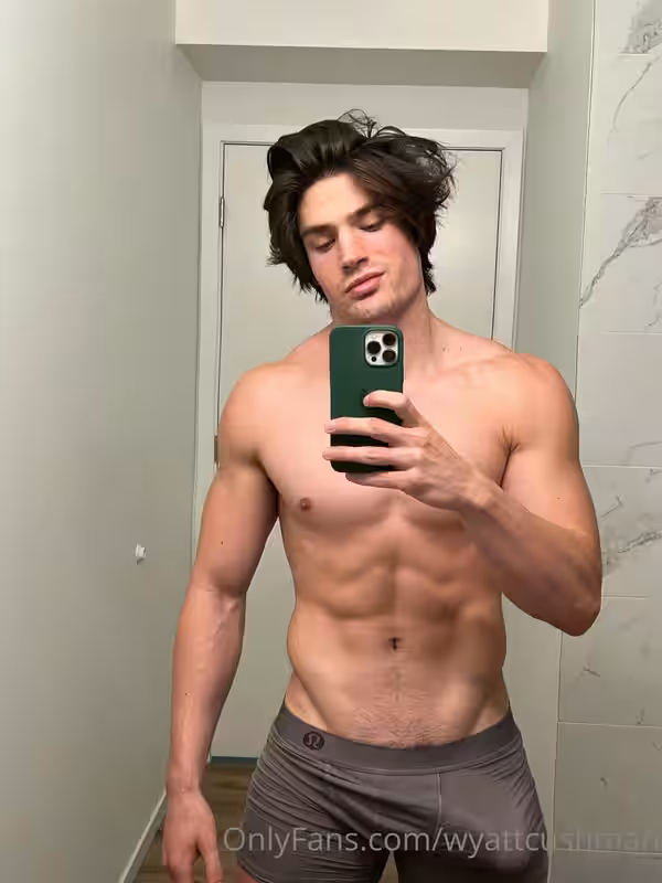 242 Fitness Model Wyatt Cushman  wyattcushman OnlyFans leaked