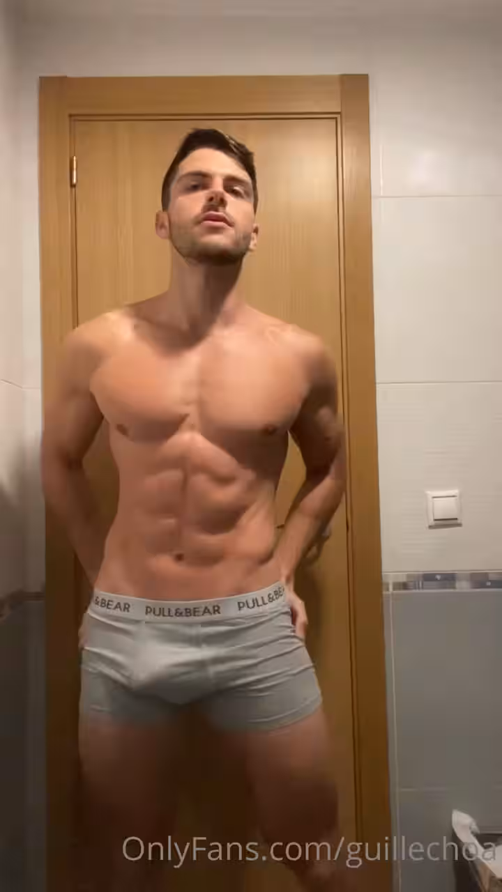 270  Spanish fitness model Guille Choa guillechoa onlyfans porn