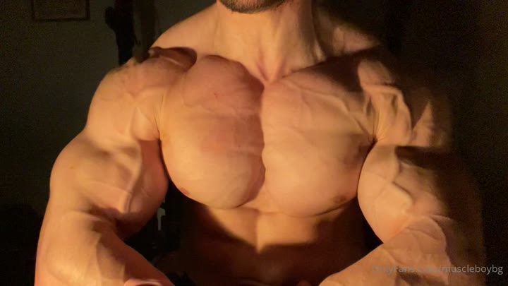 281 MuscleBoyBG Onlyfans LEAKED