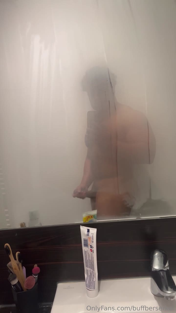 288 Hottie latino Pedro buffberserker buff_weeb OnlyFans Porn