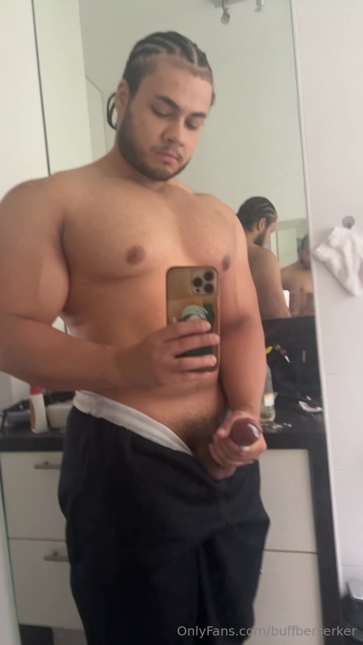 292 Hottie latino Pedro buffberserker buff_weeb OnlyFans Porn