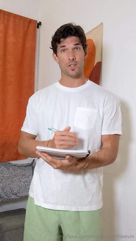 30 Youtube Star Kevin Cook workoutwithkevin Onlyfans porn leaked