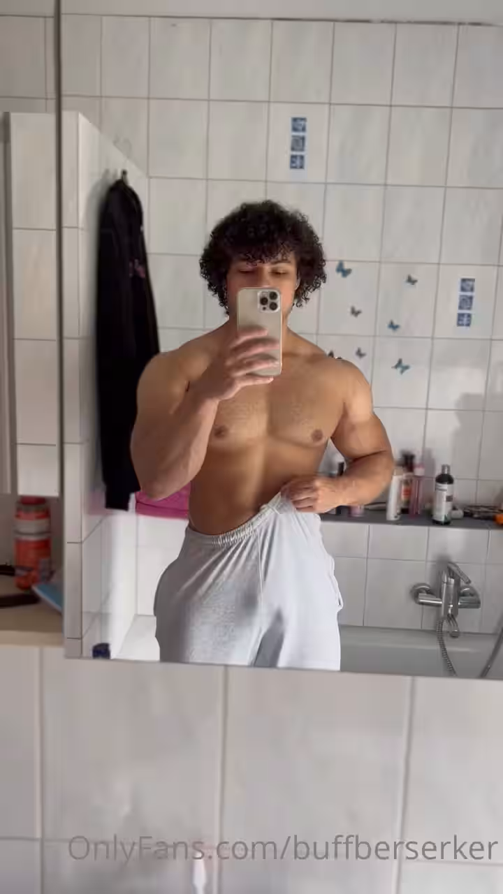 311 Hottie latino Pedro buffberserker buff_weeb OnlyFans Porn