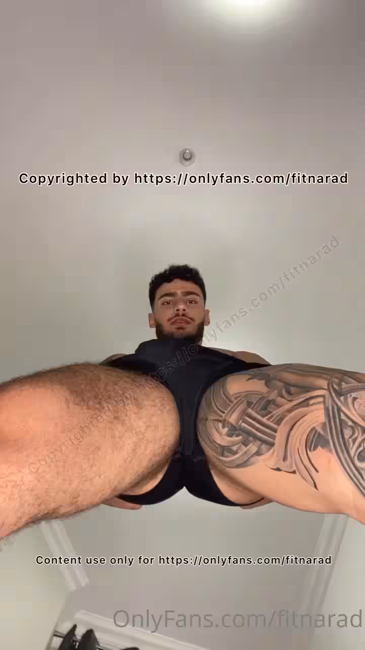 323 Arab KURDISH Muscular Prince Onlyfans
