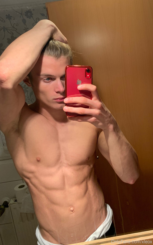 341 Sexy Young Jock Leo Stuke xleox  onlyfans porn
