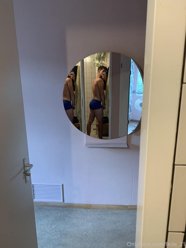 346 Italian muscle hunk Federico fede_21 onlyfans wank off porn