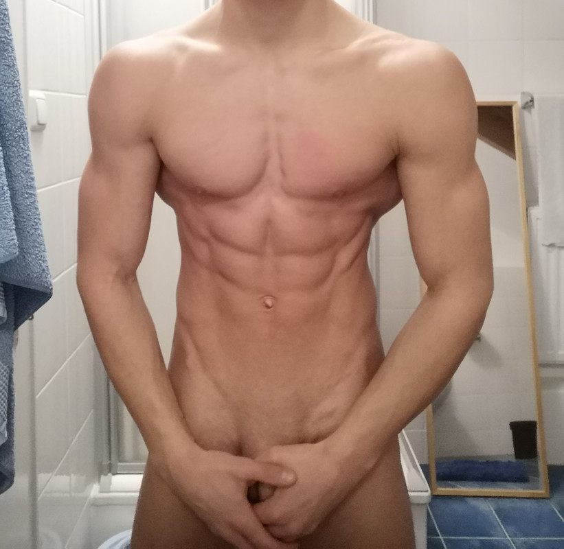 355 Sexy Young Jock Leo Stuke xleox  onlyfans porn