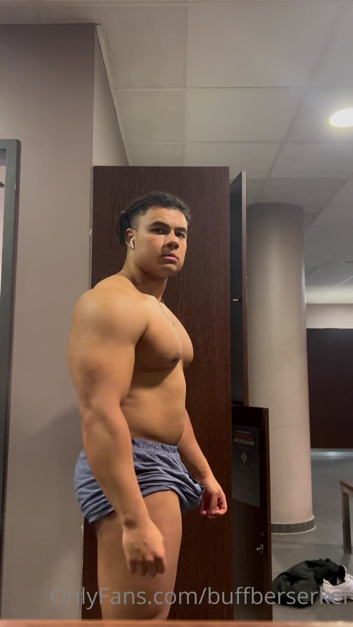 357 Hottie latino Pedro buffberserker buff_weeb OnlyFans Porn