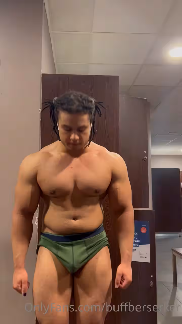 358 Hottie latino Pedro buffberserker buff_weeb OnlyFans Porn