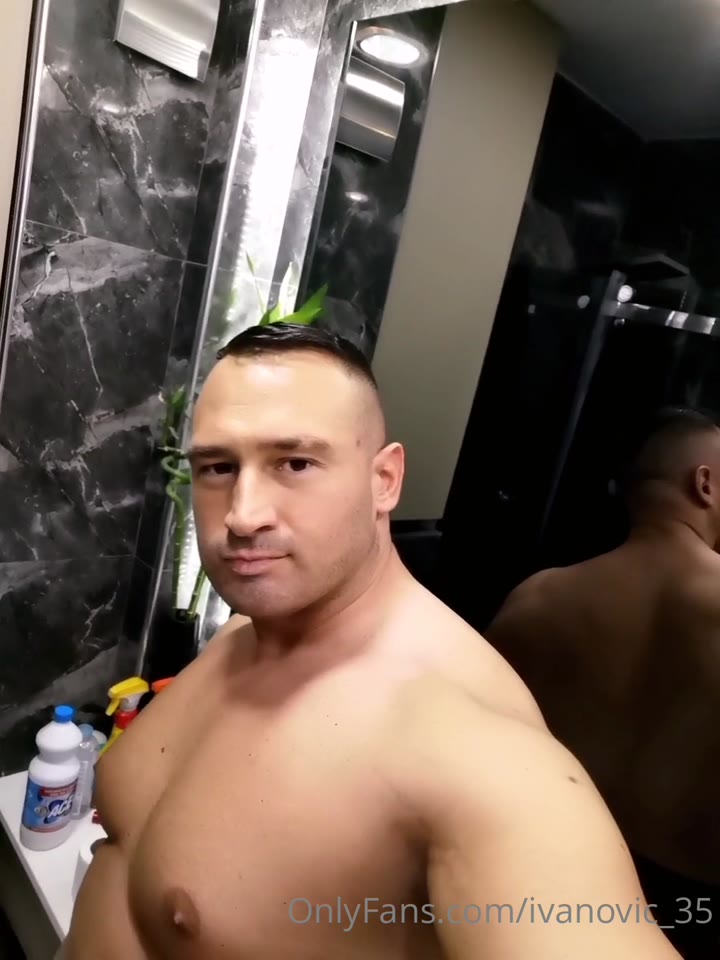 361 Serbian daddy Vladimir Ivanović   vladimir_35 onlyfans leaked