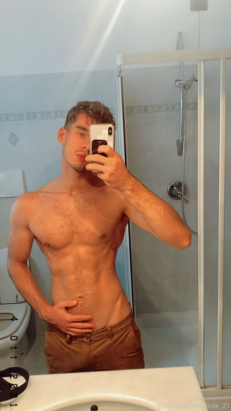 37 Italian muscle hunk Federico fede_21 onlyfans wank off porn