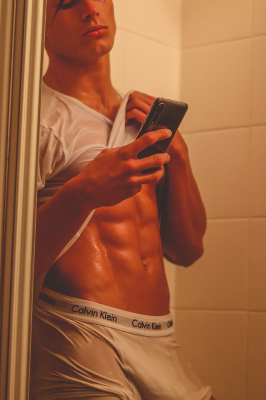 375 Sexy Young Jock Leo Stuke xleox onlyfans porn