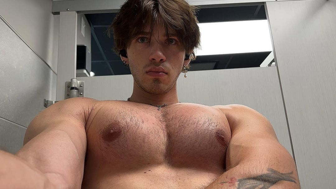 399 GAY MUSCLE FAGGOT CUMSLUT WHORE Chase Stobbe cmschse Onlyfans porn LEAKED