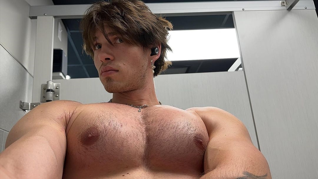 400 GAY MUSCLE FAGGOT CUMSLUT WHORE Chase Stobbe cmschse Onlyfans porn LEAKED