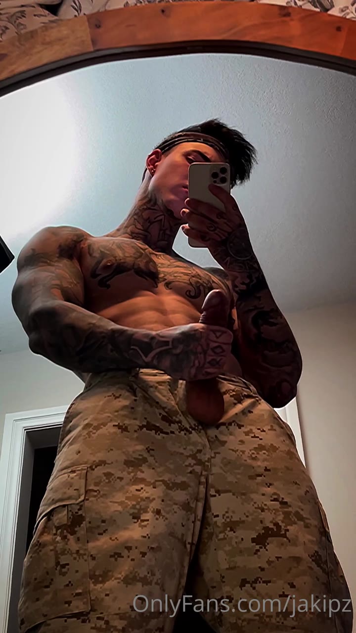904 humongous cock tiktoker Jakipz Jake Andrich Onlyfans