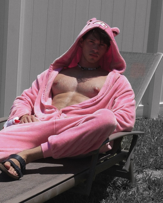 414    GAY  MUSCLE FAGGOT CUMSLUT WHORE Chase Stobbe cmschse Onlyfans porn LEAKED