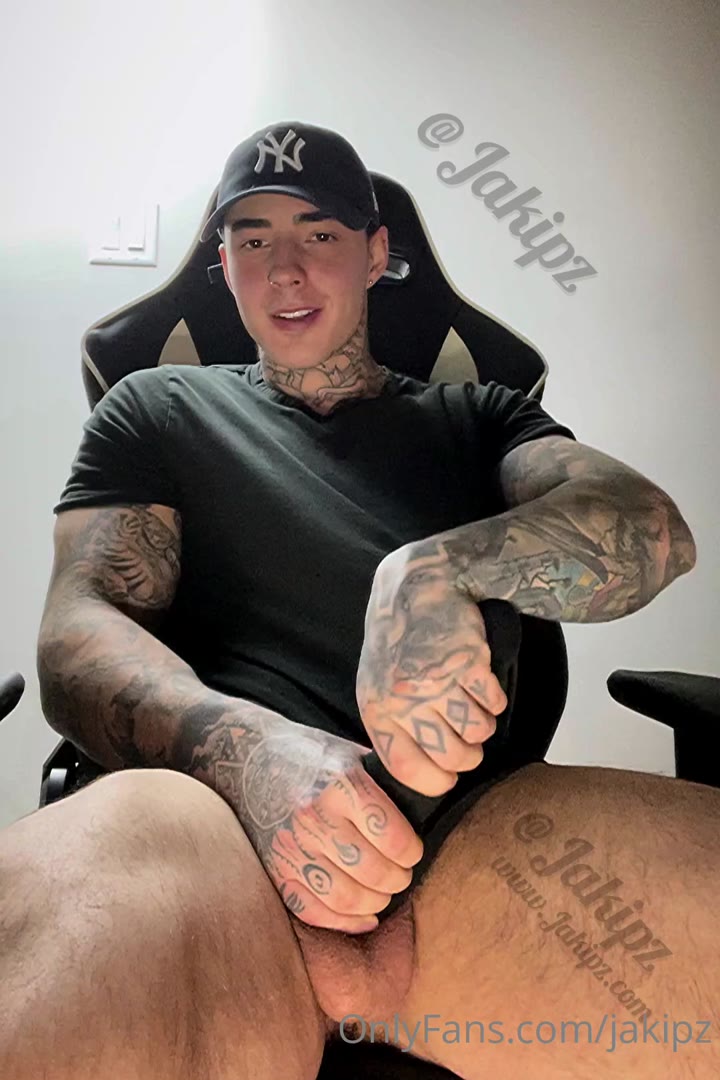 543  humongous cock tiktoker  Jakipz Jake Andrich Onlyfans