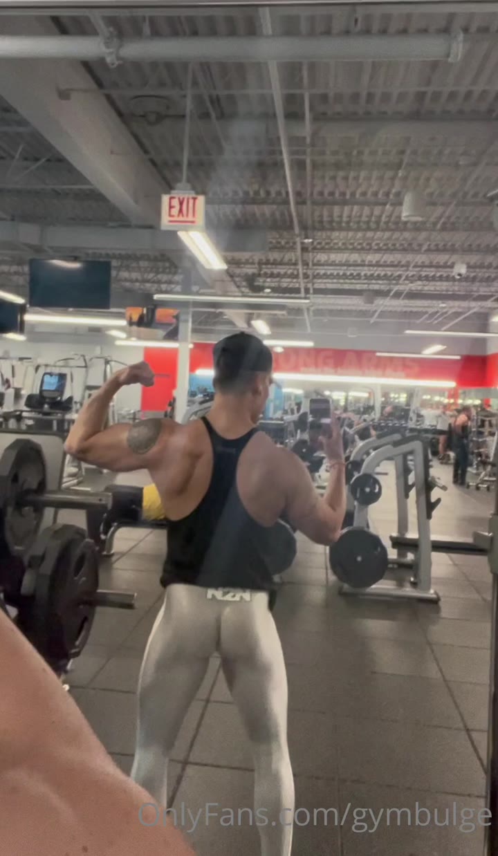 42 sexy hunk Wiccan gymbulge gym.bulge OnlyFans porn