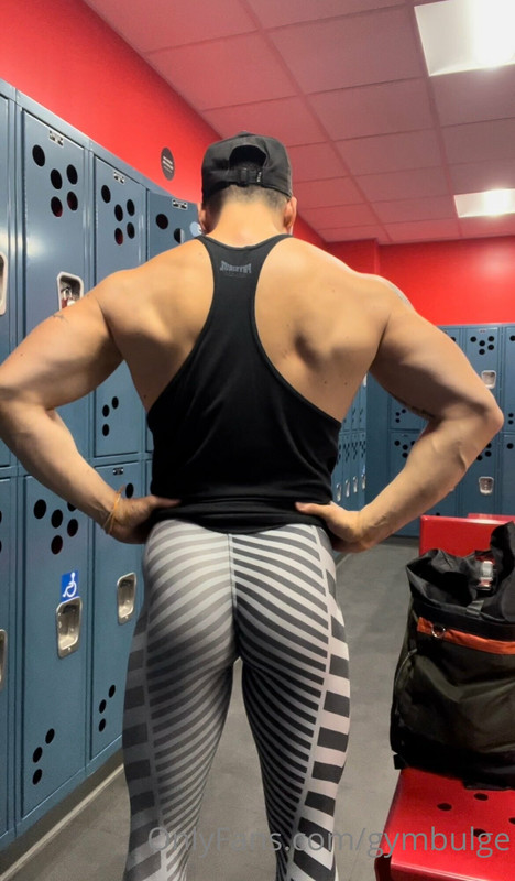 427 Beefy hunk Wiccan gymbulge gym.bulge OnlyFans porn