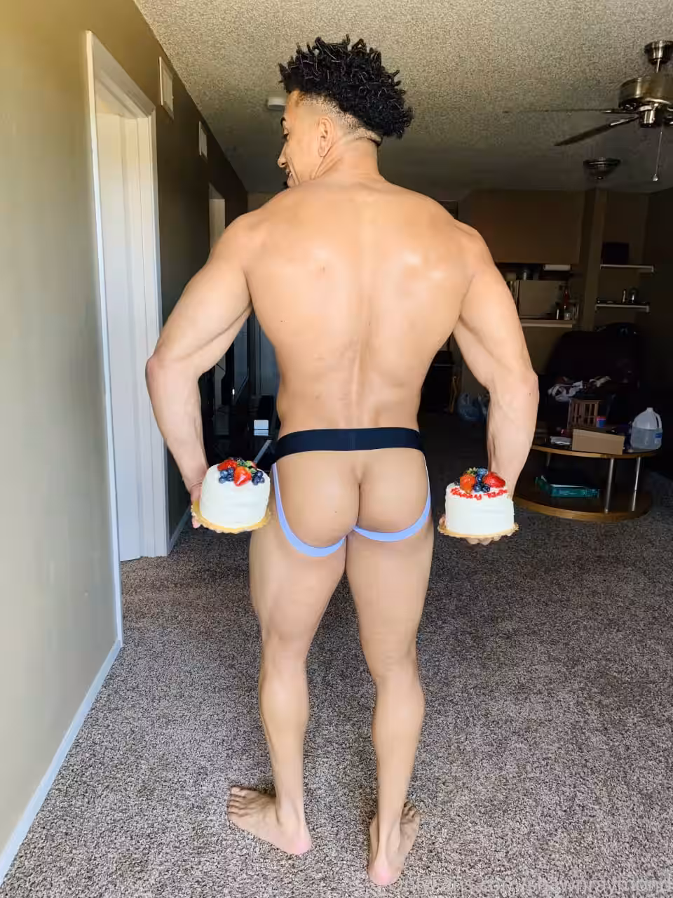 43 Black Milk Chocolate Stud Shawn Raymond shawnraymond Onlyfans LEAKED