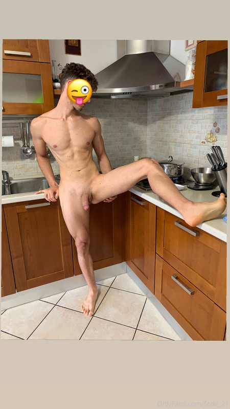 43 Italian muscle hunk Federico fede_21 onlyfans wank off porn