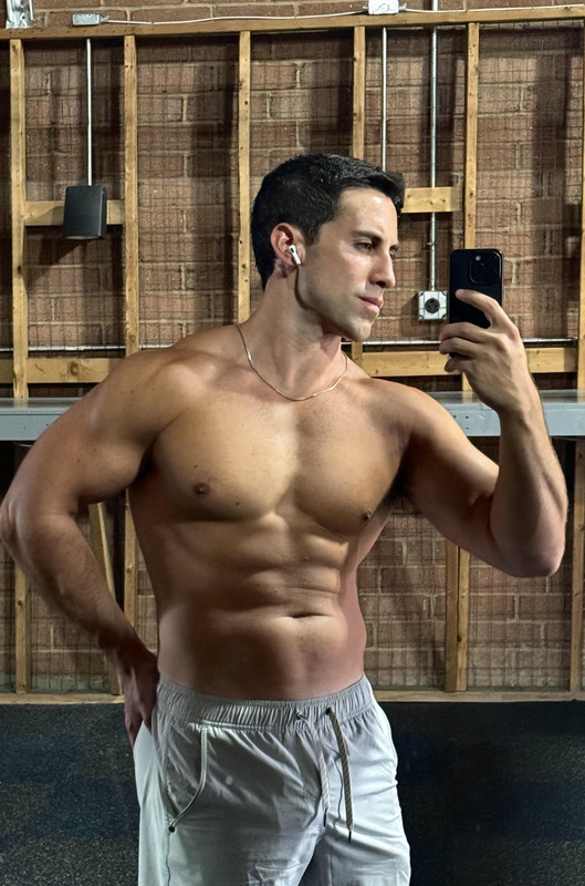 44 Bisexual Bodybuilder Peter Excalibur peterexcalibur Onlyfans leaked