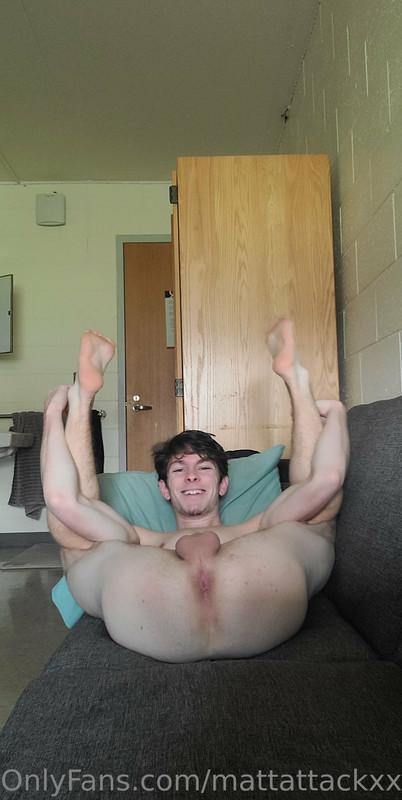 44 Twunk Matt Attack MattAttackXXX fucking on Onlyfans