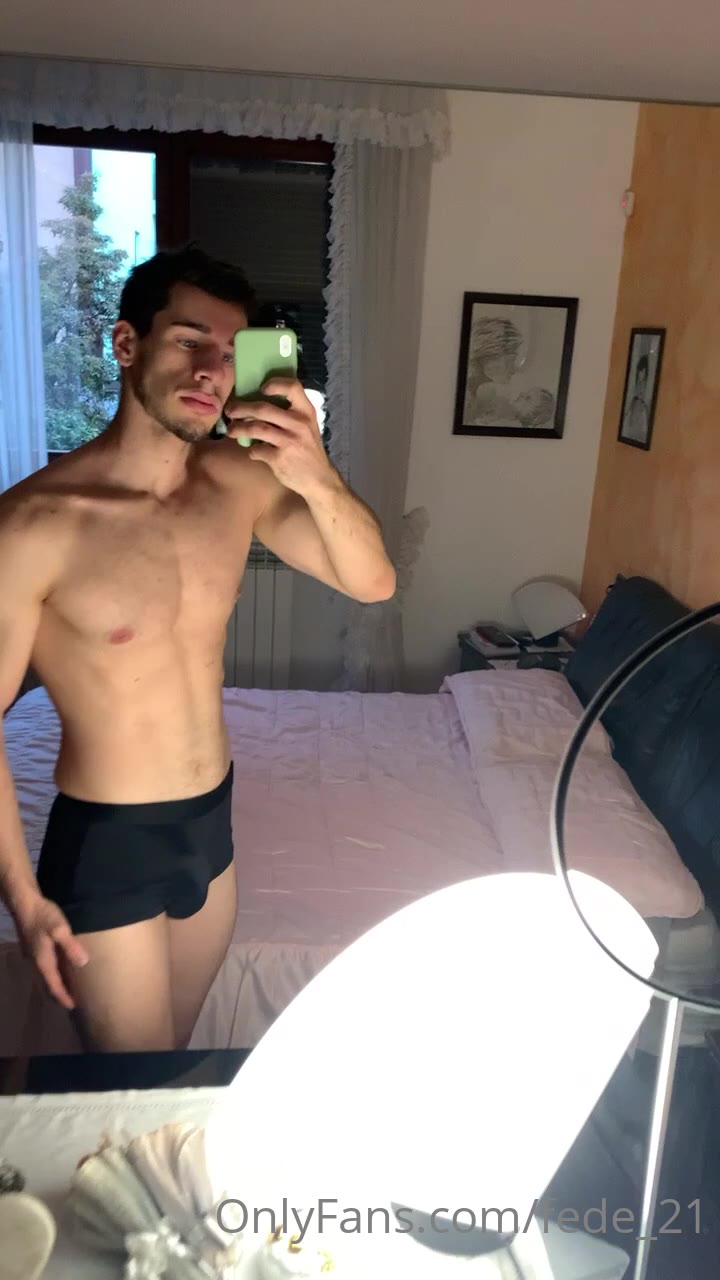 443 Italian muscle hunk Federico fede_21 onlyfans wank off porn