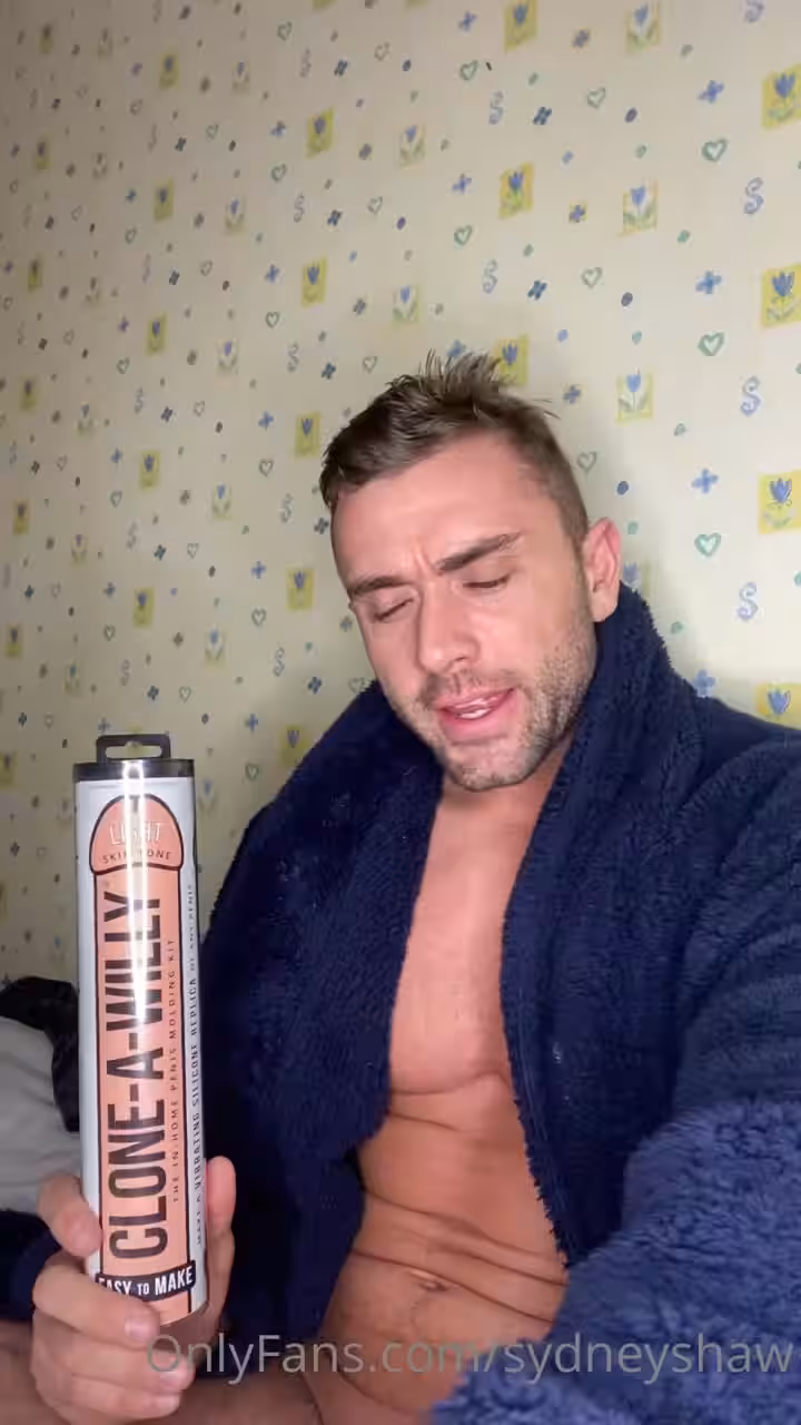 456 Gorgeous hunk  Vinny  sydneyshaw anal toys onlyfans
