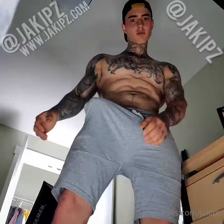 547  humongous cock tiktoker  Jakipz Jake Andrich Onlyfans