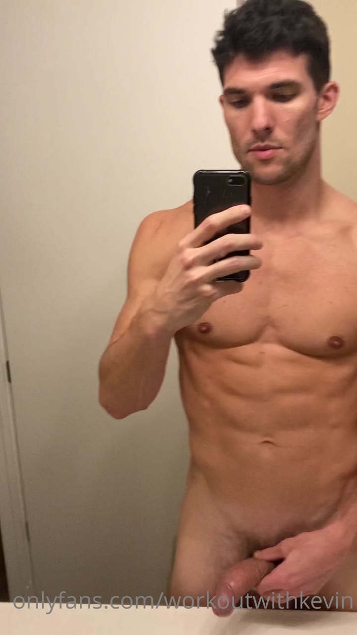466 Youtube Star Kevin Cook workoutwithkevin Onlyfans porn leaked