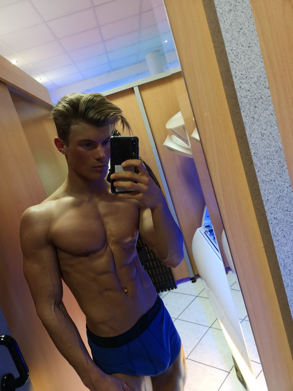 469 Sexy Young Jock Leo Stuke xleox  onlyfans porn