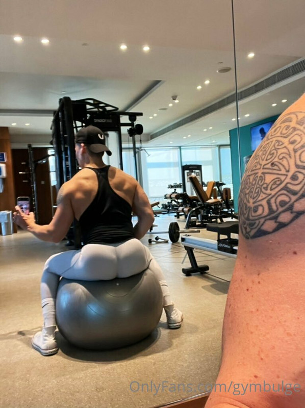 494 Beefy hunk Wiccan gymbulge gym.bulge OnlyFans porn