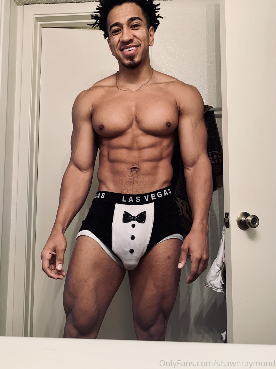 5 Black Milk Chocolate Stud Shawn Raymond shawnraymond Onlyfans LEAKED
