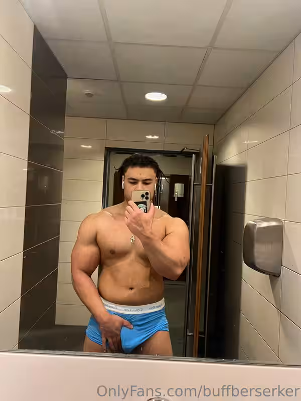 5 Hottie latino Pedro buffberserker buff_weeb OnlyFans Porn