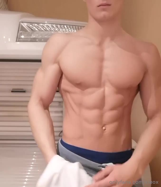 532 Sexy Young Jock Leo Stuke xleox  onlyfans porn