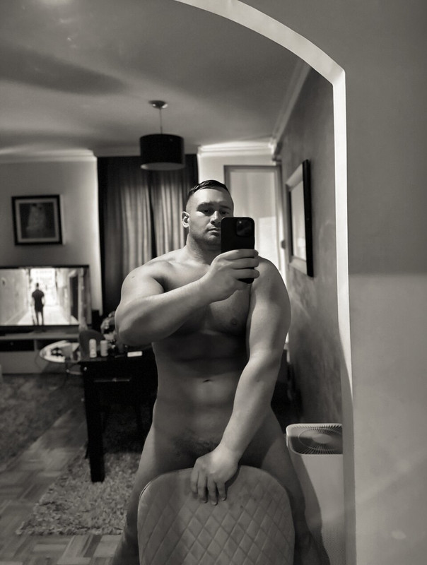 54 Serbian daddy Vladimir Ivanović   vladimir_35 onlyfans leaked