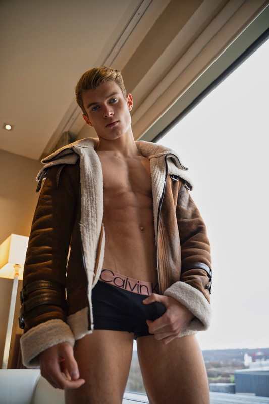 58 Sexy Young Jock Leo Stuke xleox  onlyfans porn