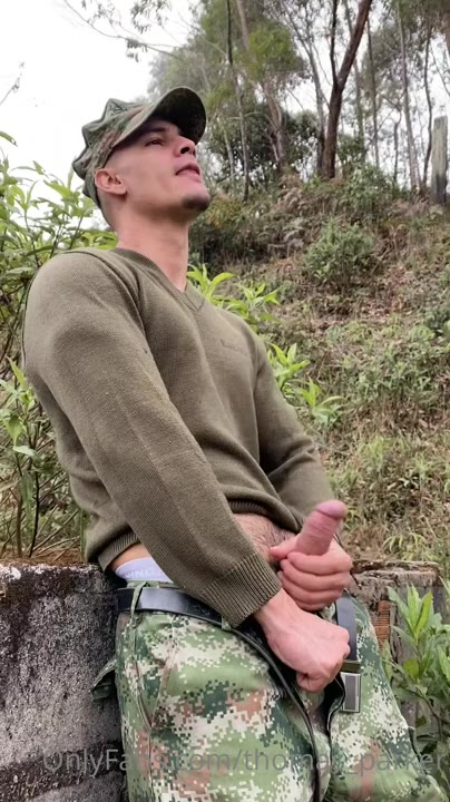 6 Muscle hunk Thomas Parker thomas_parker OnlyFans porn