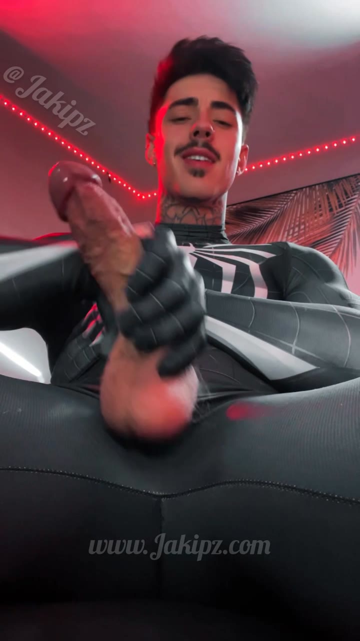 618 humongous cock tiktoker Jakipz Jake Andrich Onlyfans