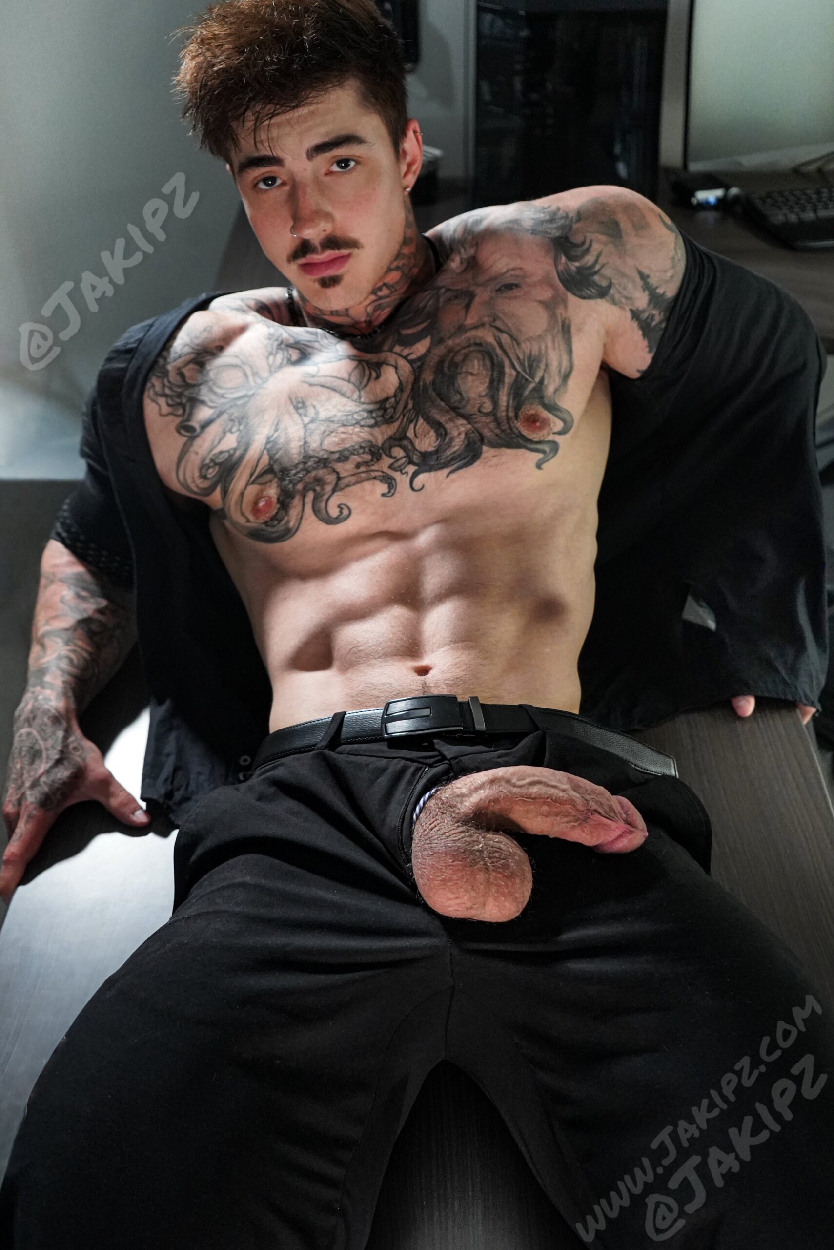 65 fat humongous cock tiktoker Jakipz Jake Andrich Onlyfans
